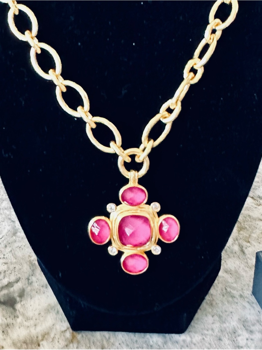 Julie Vos Gold Chain Choker Fuchsia Stone Cluster Pendant NWOT